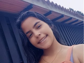 I Am A Brunette And My BongaCams Name Is Princess-Isabella18! A Live Webcam Desirable Chick Is What I Am