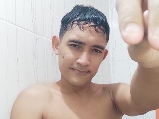 My Model Name Is Josue-skinny And I Am A Brunette