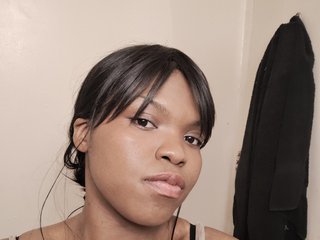 I'm 27 Years Old And I'm A Sex Cam Charming Chick And At BongaCams People Call Me Blasianangel