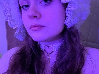 I Am A Brunette And I'm 18 Years Old, My BongaCams Name Is Felise-Jones