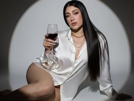 Alaya-Cute live cam model at BongaCams