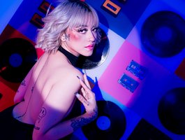 Dione-aoki profile