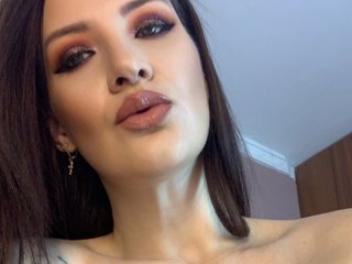 I'm 39 Yrs Old And I Am A Brunette And I Live In Medellin