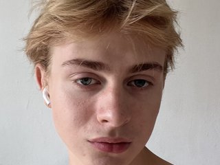 At BongaCams I'm Named 0kitten! 18 Is My Age And I Am A Blonde