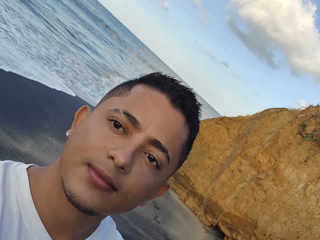 Evan_Acosta