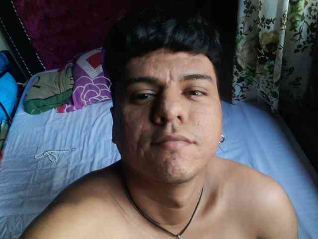 Luishairy25