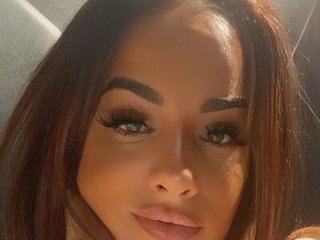 I'm 25 Years Of Age, I Am A Brunette! A Sex Chat Attractive Girl Is What I Am