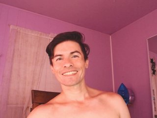 I'm 27 Years Old! People Call Me CloudyDaniels And I Am A Brunette