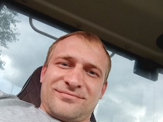I Am A Blonde And My BongaCams Model Name Is Dikpik48