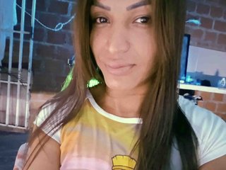 32 Is My Age! A Live Chat Suave Tranny Is What I Am! Cali Is Where I Live