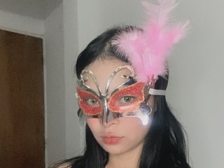 19 Is My Age! A Sex Cam Cute Lady Is What I Am