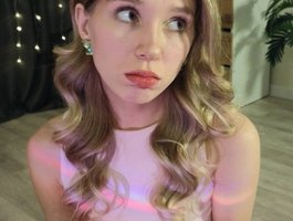 peachwinne live cam model at BongaCams