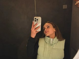 At BongaCams People Call Me PuhkaSky And I'm 22 Years Of Age! I Am A Blonde