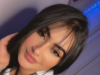 I'm A Camming Delicious Woman And People Call Me ThaliaRusso And I Come From Bogota