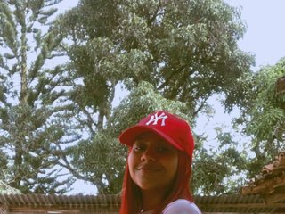 I Am A Brunette! A Cam Horny Lady Is What I Am, 22 Is My Age