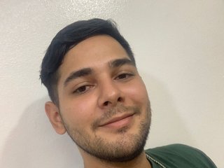 I'm 23, I Come From Colombia