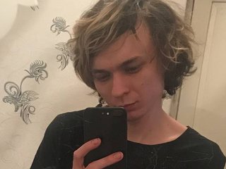 People Call Me SmilEi And I'm 33 Years Of Age