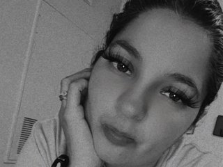 I Am A Brunette, My Model Name Is KinkyPsychMom