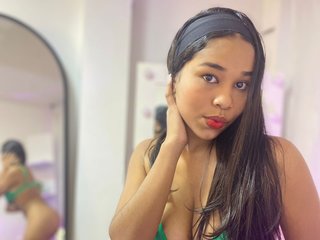 I Am A Brunette And 20 Is My Age, I'm A Sex Chat Hot Hottie