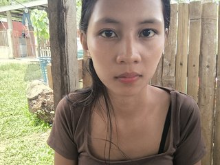 People Call Me PinaySkinnygirl-1, I Am A Blonde, I'm 19 Yrs Old