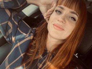 I'm 34! I Am A Redhead! A Sex Cam Cute Babe Is What I Am