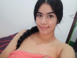 Alexaqueen25Live Webcam