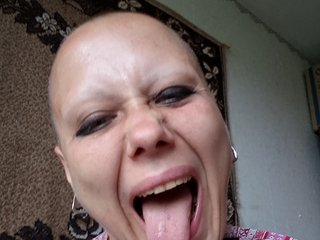A Camwhoring Suave Gal Is What I Am And My Name Is Yadernaya And 43 Is My Age