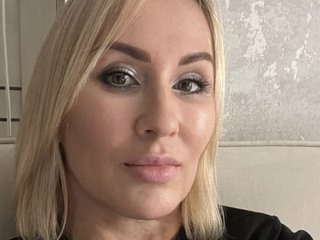 I Am Named Vaillet! I'm A Cam Suave Lady