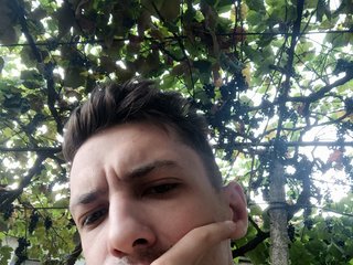 My BongaCams Model Name Is Johnnycharm, I Am A Brunette