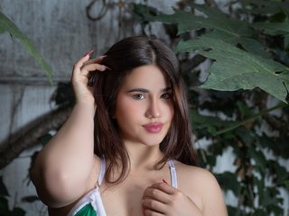 My BongaCams Model Name Is JulietaSantosJb! Bogota Is Where I Live! I Am A Redhead