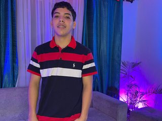 At BongaCams People Call Me LouisKeent! Bello Is Where I Live
