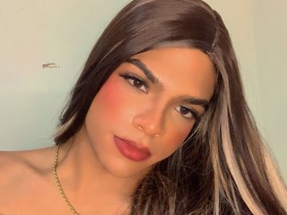 22 Is My Age And A Live Cam Delectable Shemale Is What I Am, At BongaCams People Call Me KloeSamantha