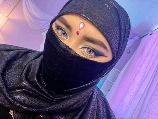 My Name Is AishaGhulam, I Am A Brunette, I'm 19 Years Old