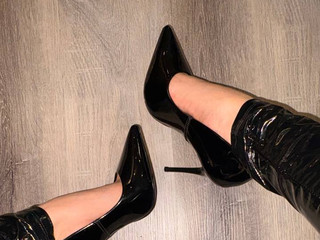 Horny in latex🖤🔥