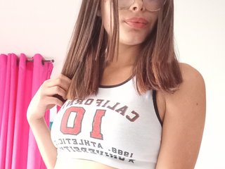 My BongaCams Name Is Salomevelez24 And I'm A Camming Dreamy Female! I Live In Bogota