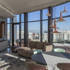 Big and beautiful apartment