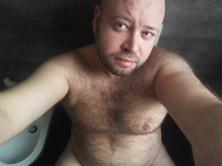 I Am A Blonde, 46 Is My Age