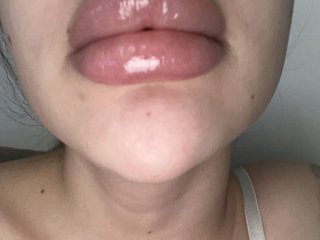 At BongaCams I'm Named MeganLeila, I Come From Bucuresti And I'm 18 Years Of Age
