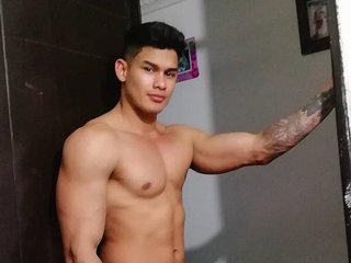 I'm 24 Years Old! My BongaCams Name Is Zeusreing And Bogota Is Where I Come From