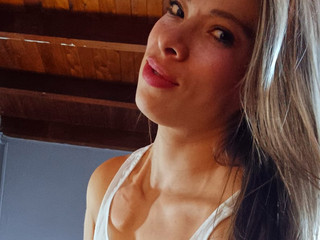 Sexy lady 🔥