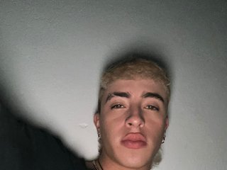I Am A Blonde, Medellín Is Where I Come From 2