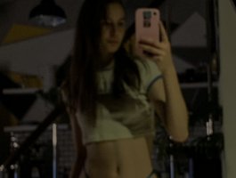Lali-modelLive Webcam