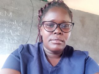 I'm 32, I'm A Sex Chat Desirable Bimbo
