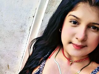 A Cam Appealing Lady Is What I Am And 25 Is My Age