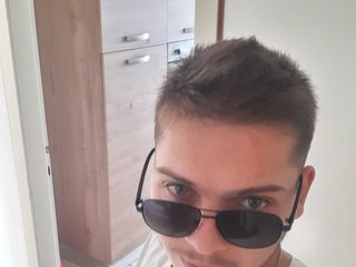 Artik874