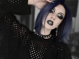 Zara-blue Live Cam