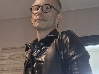 I Come From Spa! My BongaCams Name Is CuirSM! 45 Is My Age