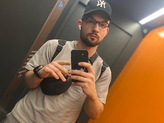 At BongaCams I'm Named AlvarezSergey201255