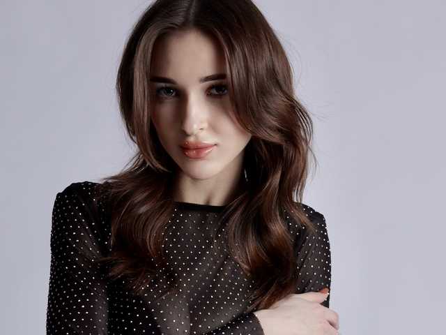 -Vivian-