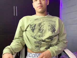 My BongaCams Model Name Is Noah-brown18 And Cucuta Is Where I Live, I Am A Brunette